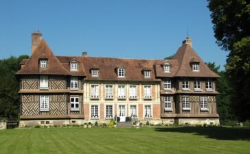 Chateau du Breuil - Spiriterie Française BANNER