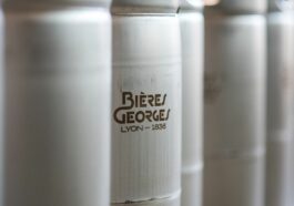 BANNER CAVEMAN Bières Georges