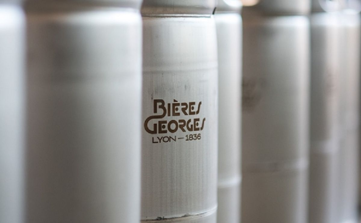 BANNER CAVEMAN Bières Georges