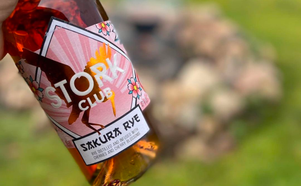 Spiritueux Sakura Rye en édition limitée de la distillerie Stork Club